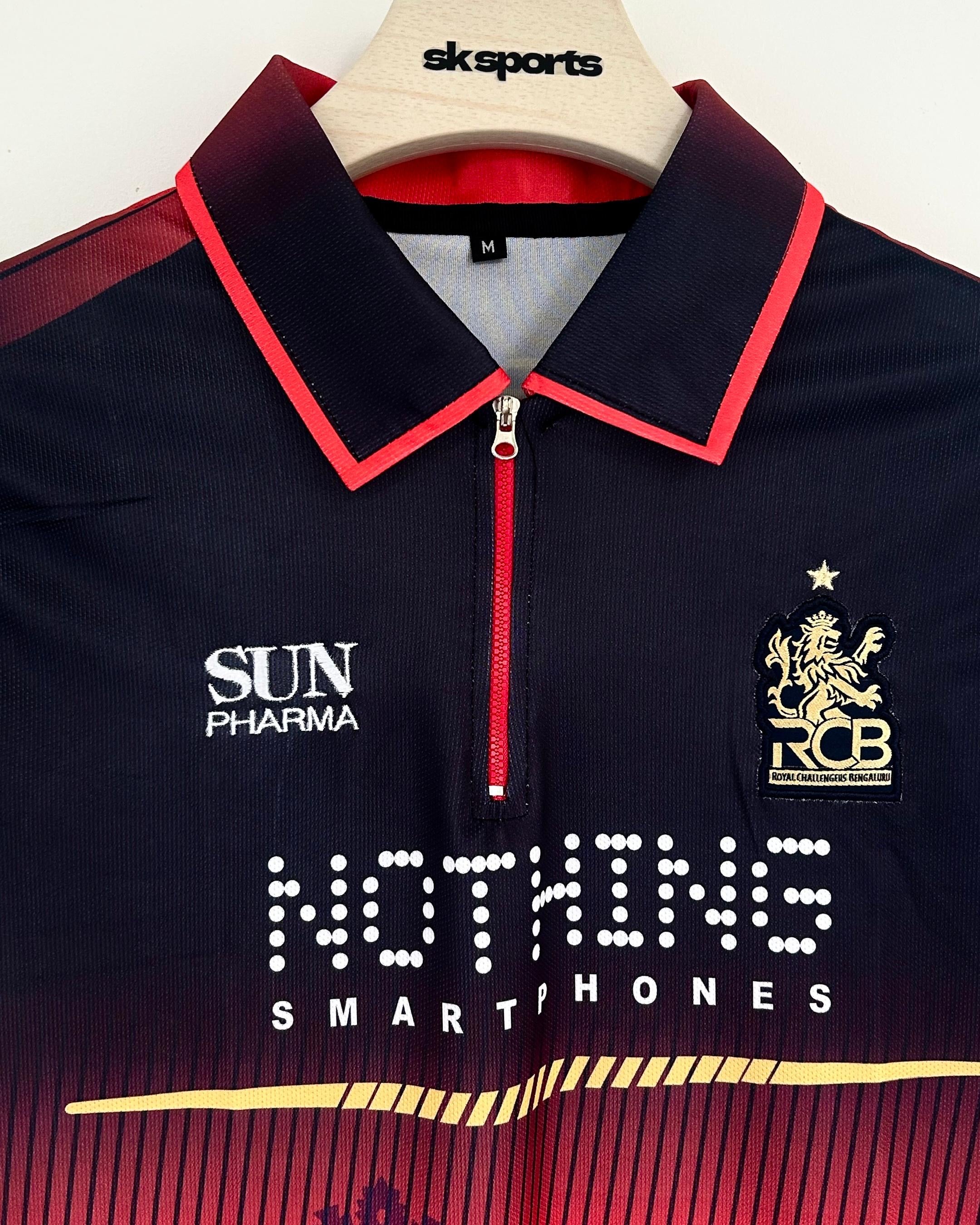 VIRAT KOHLI RCB 2026 KIT EMBROIDERY ZIP POLO