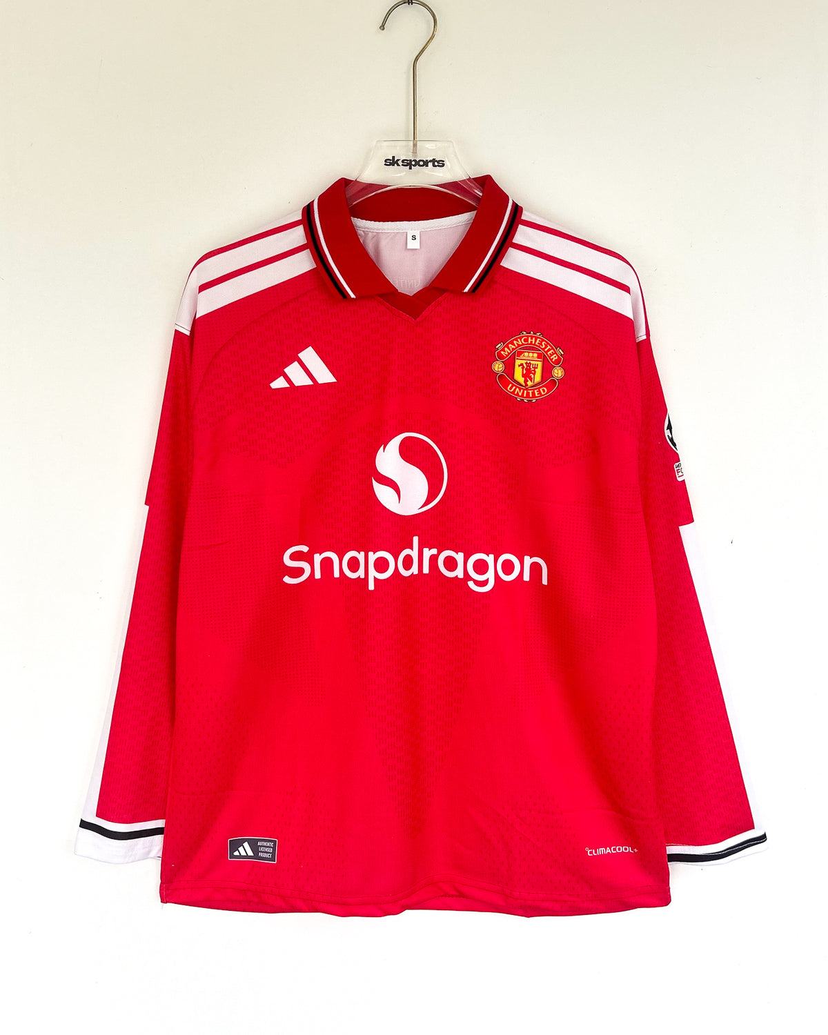 MAN UNITED 2026-27 HOME KIT OVERSIZED COLLAR FULLSLEEVES