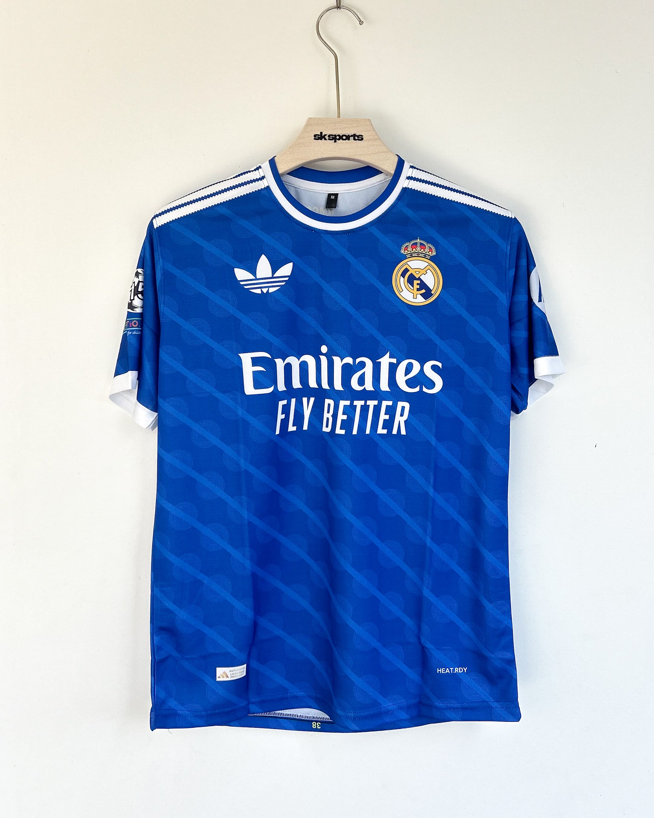 TRENT REAL MADRID AWAY KIT