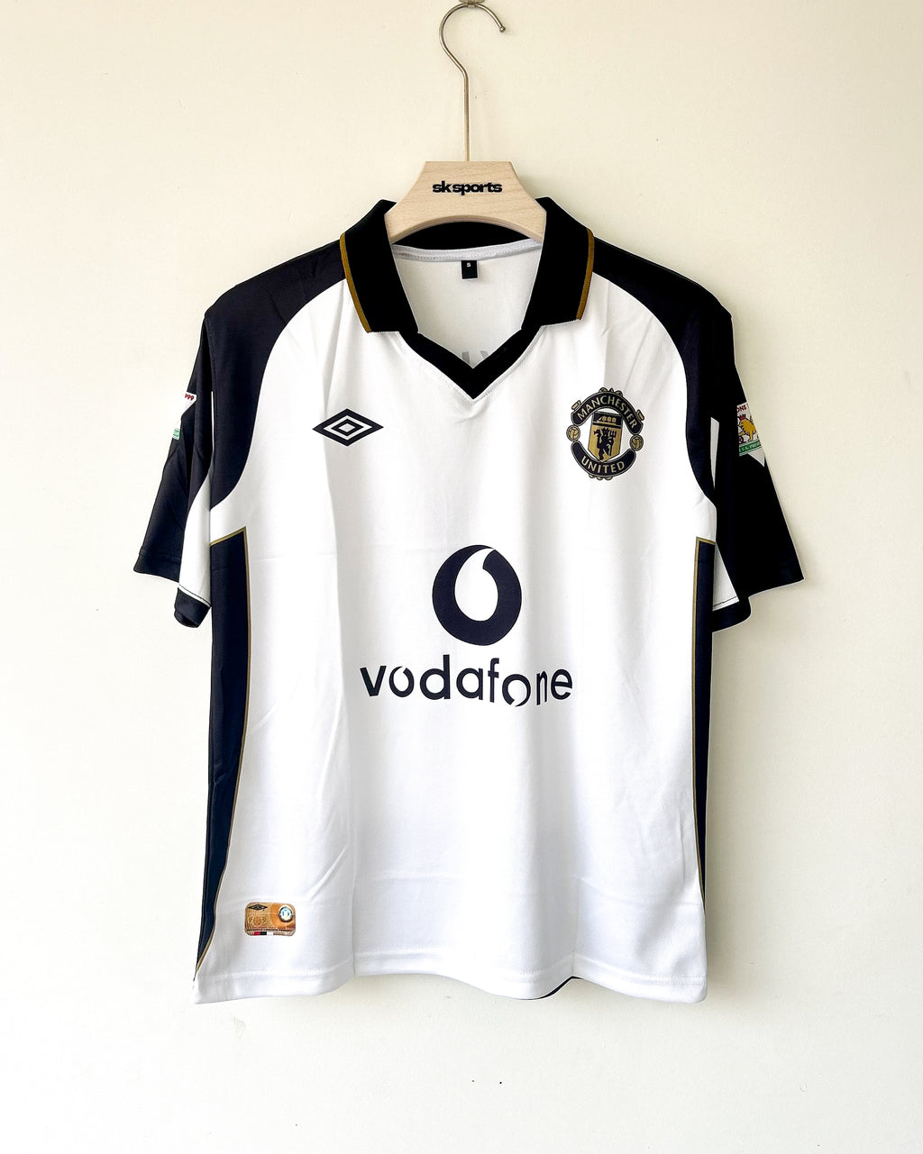 MAN UNITED 2001/02 AWAY KIT BECKHAM RETRO FIVESLEEVES