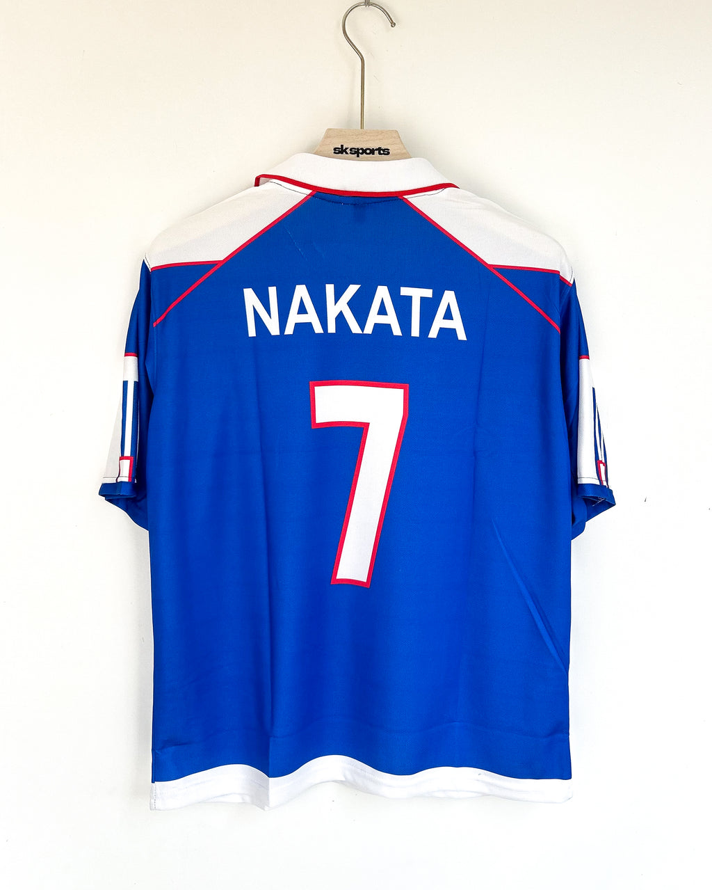 JAPAN 2004-05 HOME KIT NAKATA FIVESLEEVES