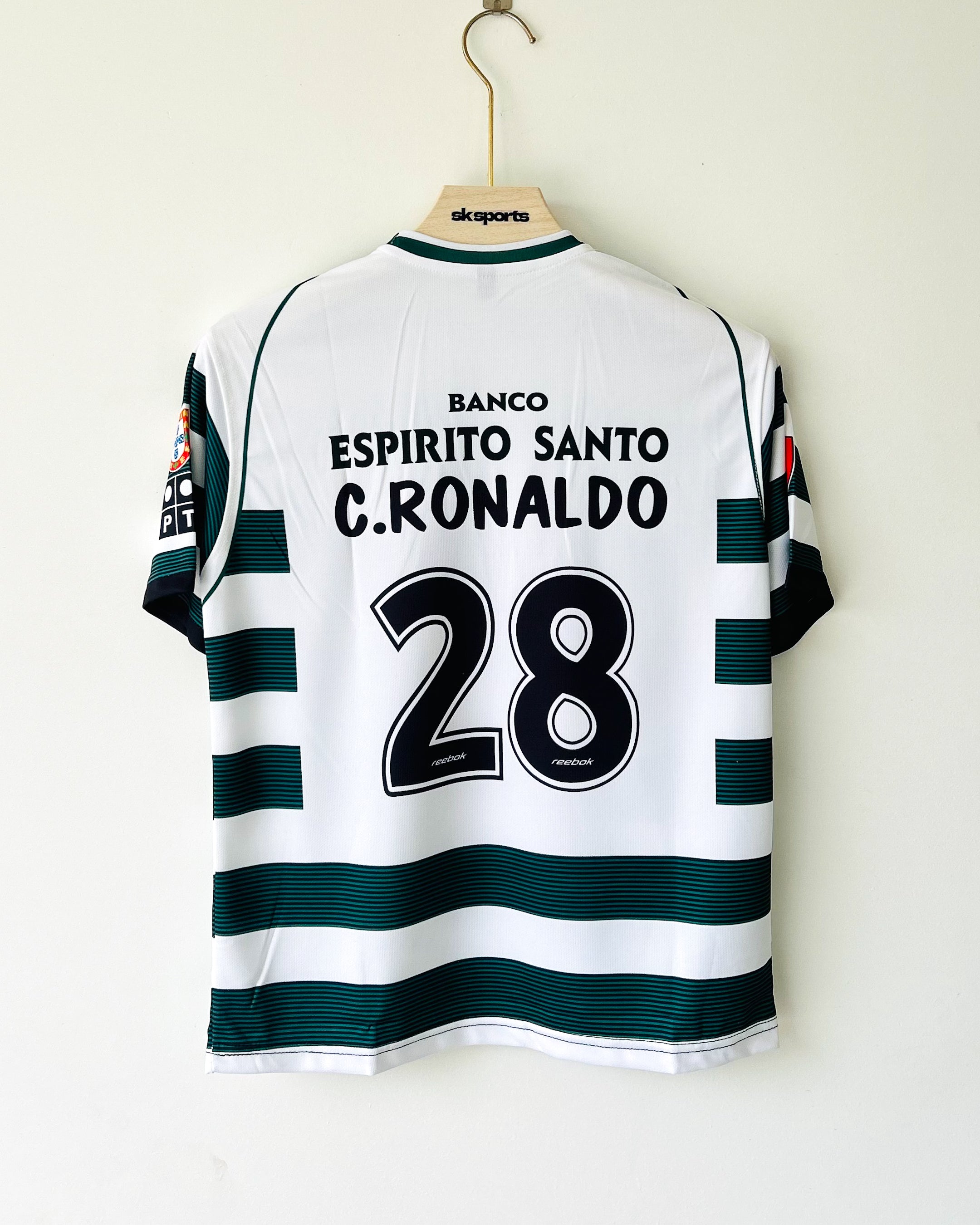 SPORTING 2002-03 HOME KIT RONALDO EMBROIDERY