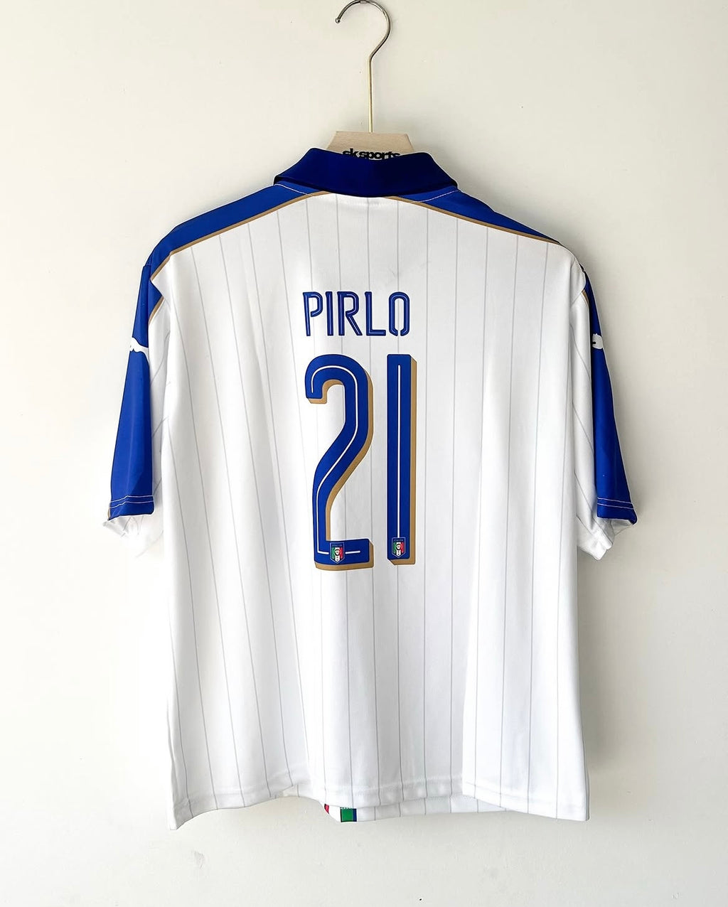 ITALY 2016-17 AWAY KIT PIRLO FIVESLEEVE POLO