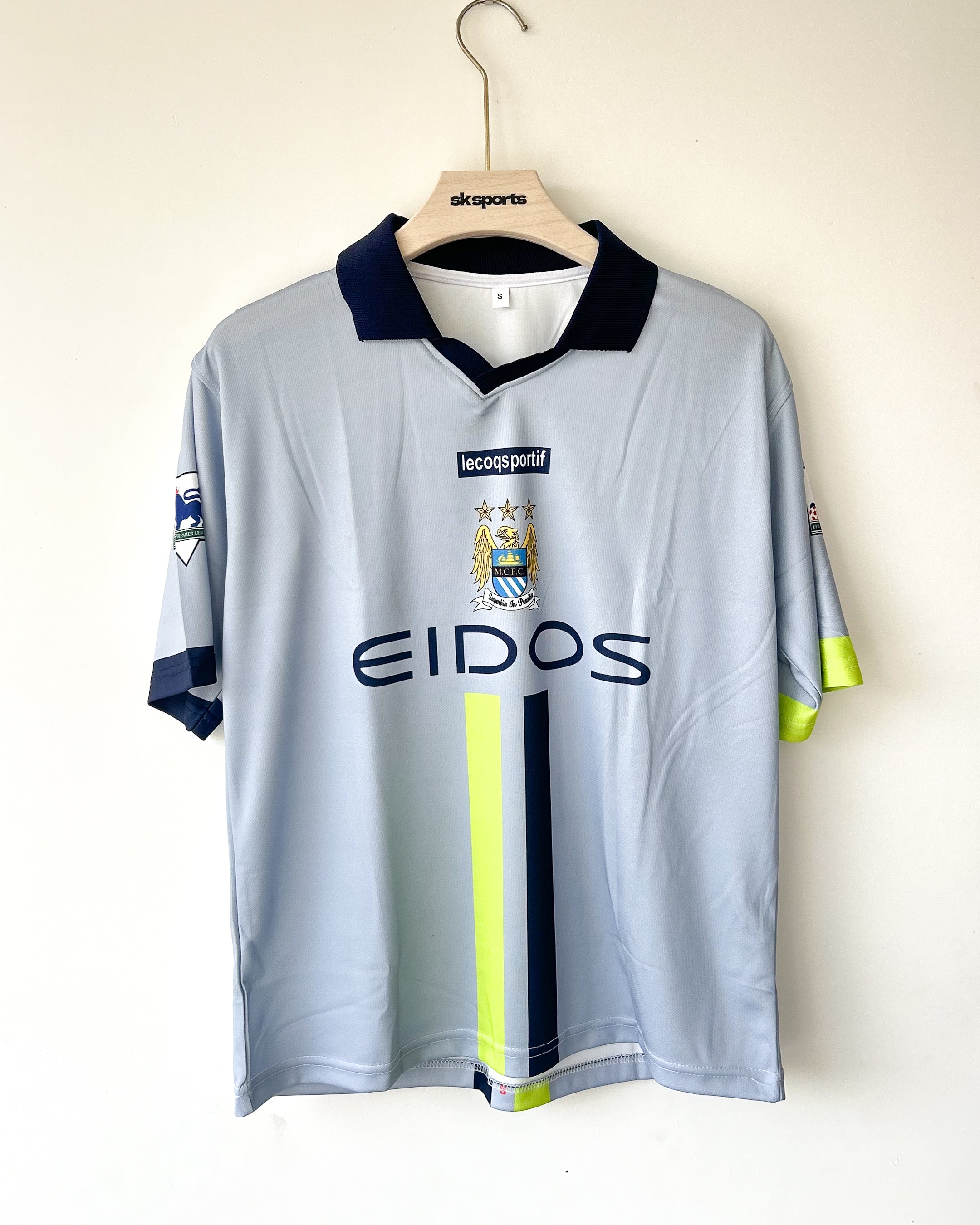 MAN CITY HALAND FIVESLEEVES POLO