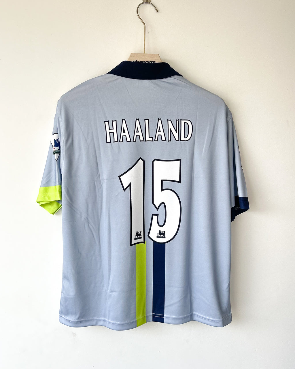 MAN CITY HALAND FIVESLEEVES POLO