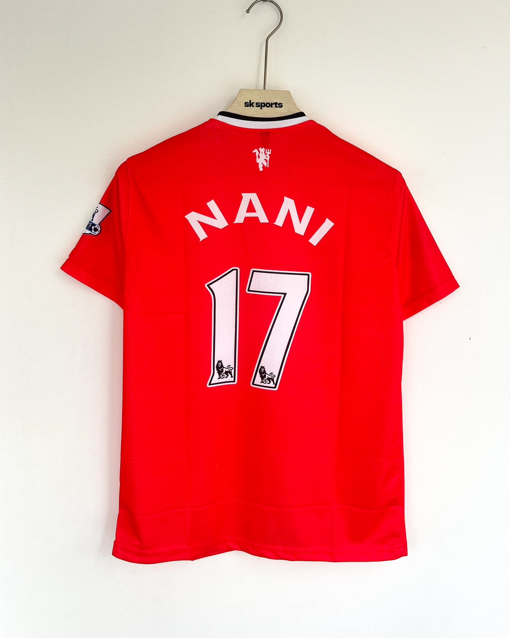 NANI MAN UNITED 2011-12 HOME KIT RETRO NOTMAL SLEEVES