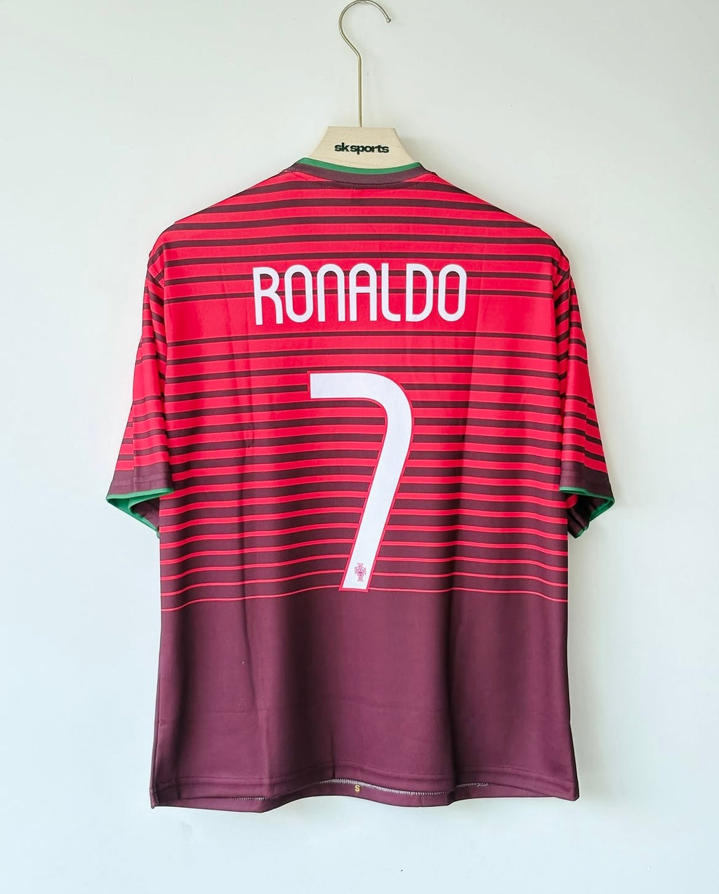 PORTUGAL 2014/2015 HOME KIT RONALDO