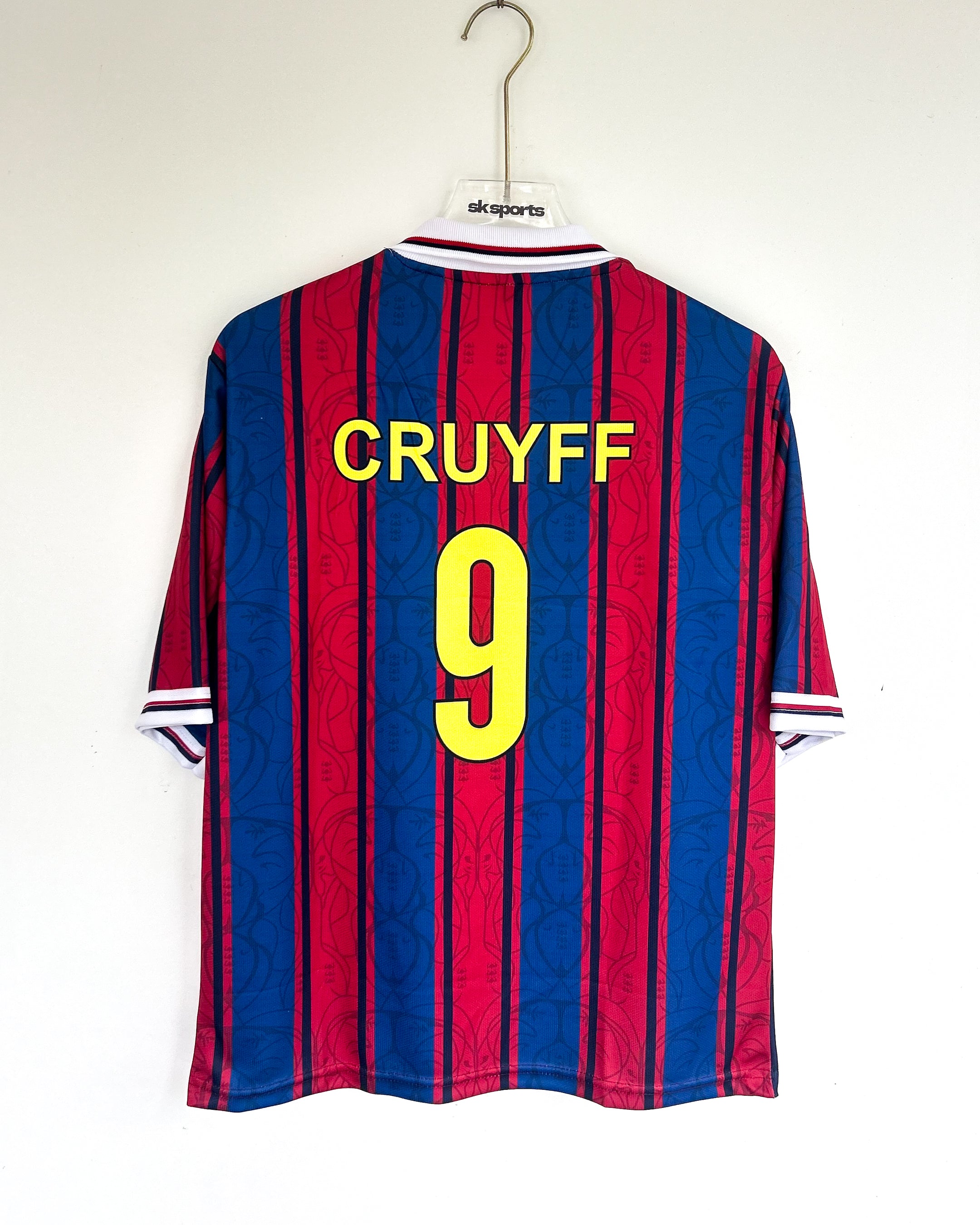 CRUYFF BARCELONA 125TH ANNIVERSARY KIT FIVESLEEVE POLO EMBROIDERY