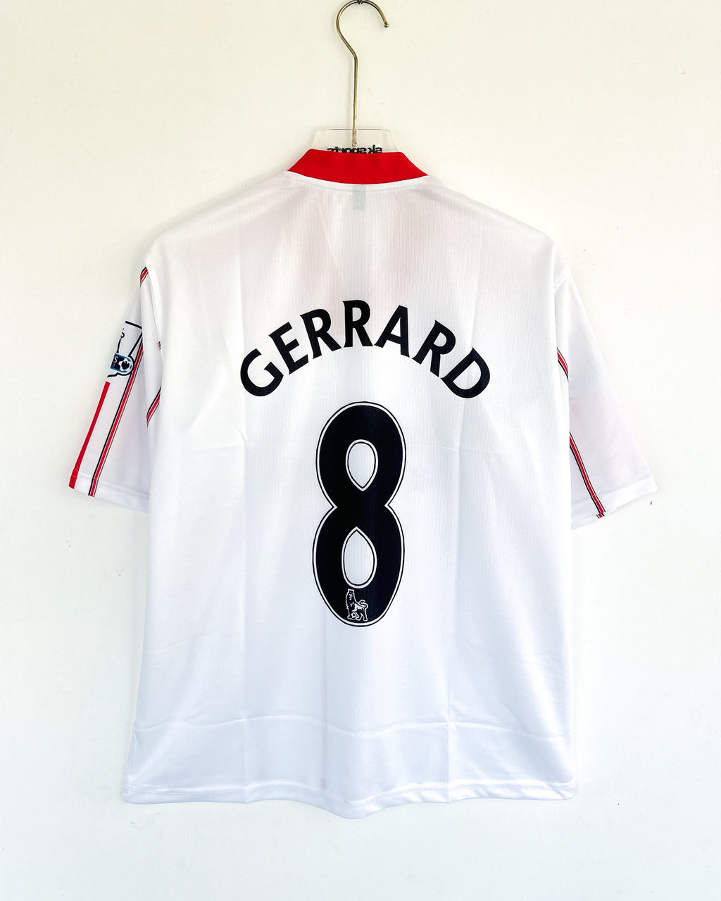 GERRERD LIVERPOOL 2010-11 AWAY KIT V-NECK FIVESLEEVES