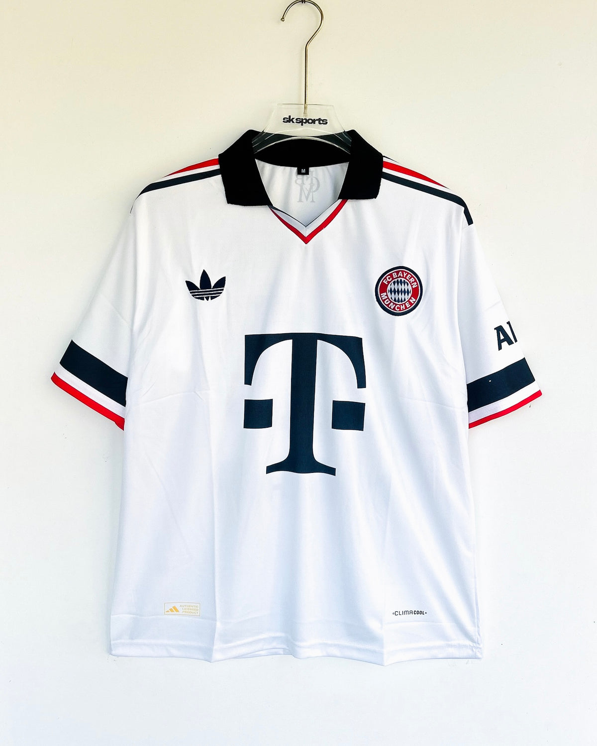 BAYERN MUNICH 26-27 SEASON KIT FIVESLEEVES POLO EMBROIDERY