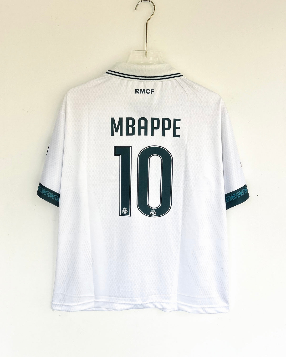MBAPPE REAL MADRID 2026-27 HOME KIT KIT FIVESLEEVES EMBROIDERY